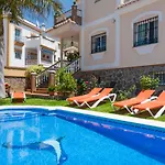 Karina Βίλα Nerja